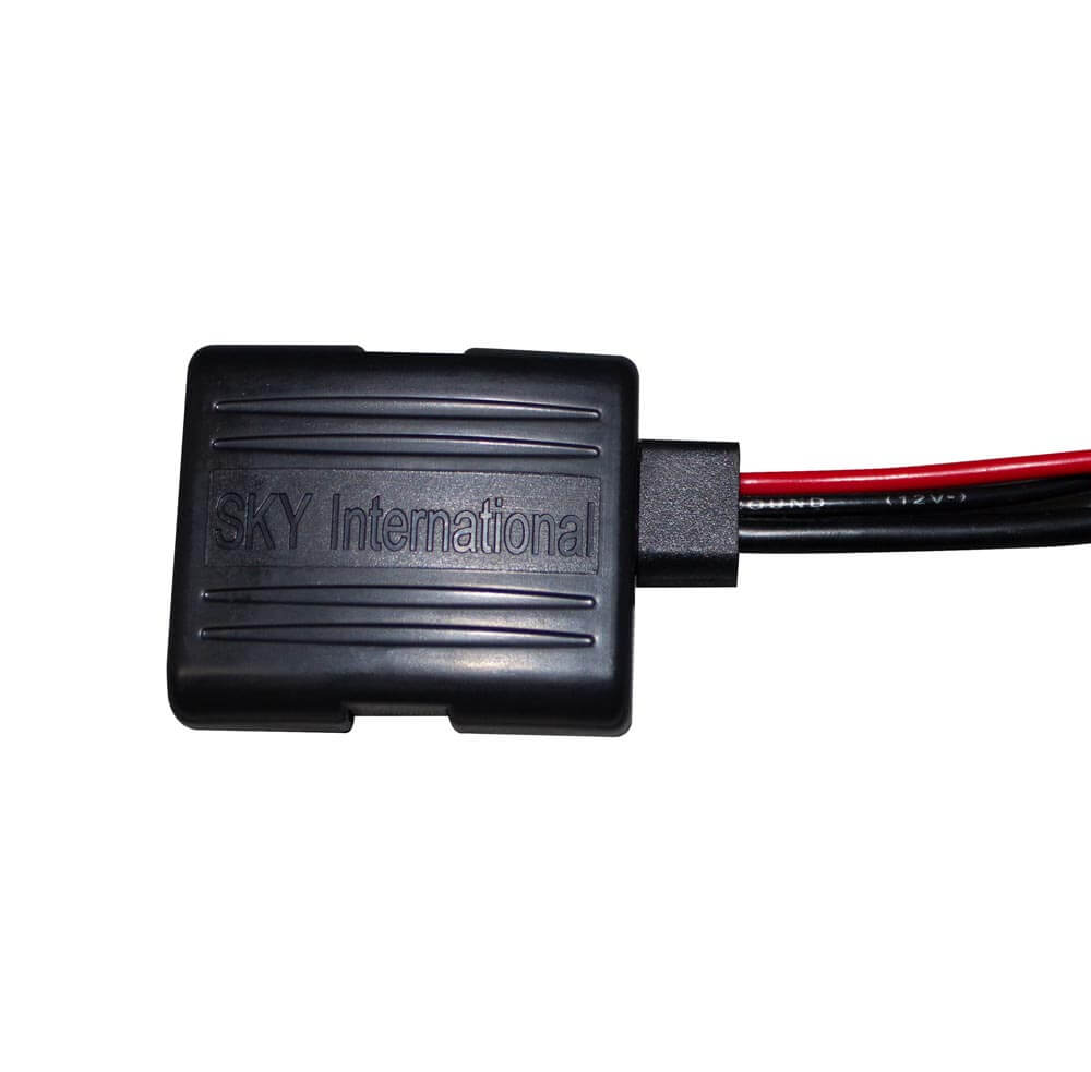 CONECTOR CON BLUETOOTH MODULO